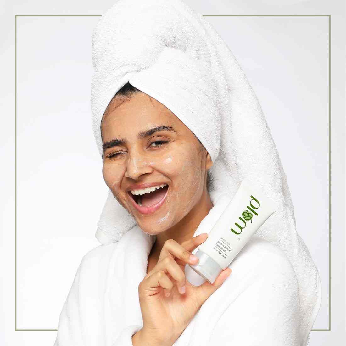 Plum Green Tea Gentle Revival Face Scrub