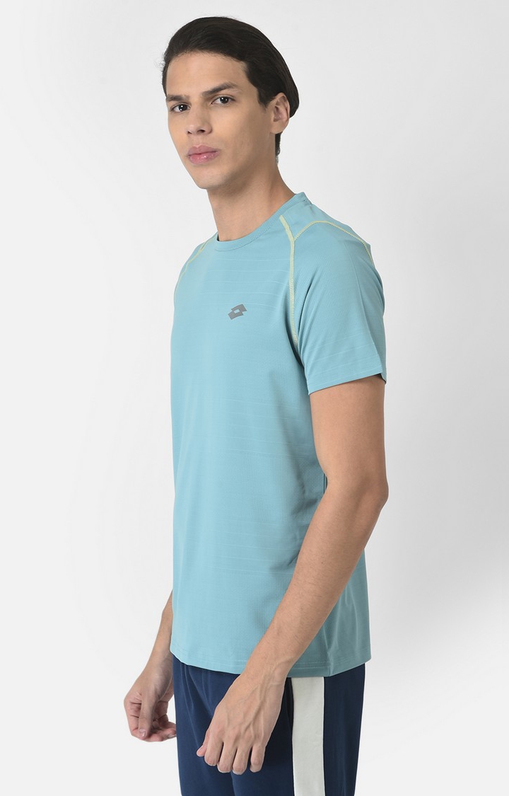Lotto | Men's Blue Polyester Striped Activewear T-Shirt 1
