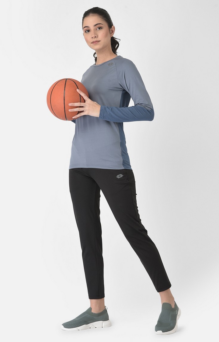 Lotto | Women's Grey Polyester Solid Activewear T-Shirt 1