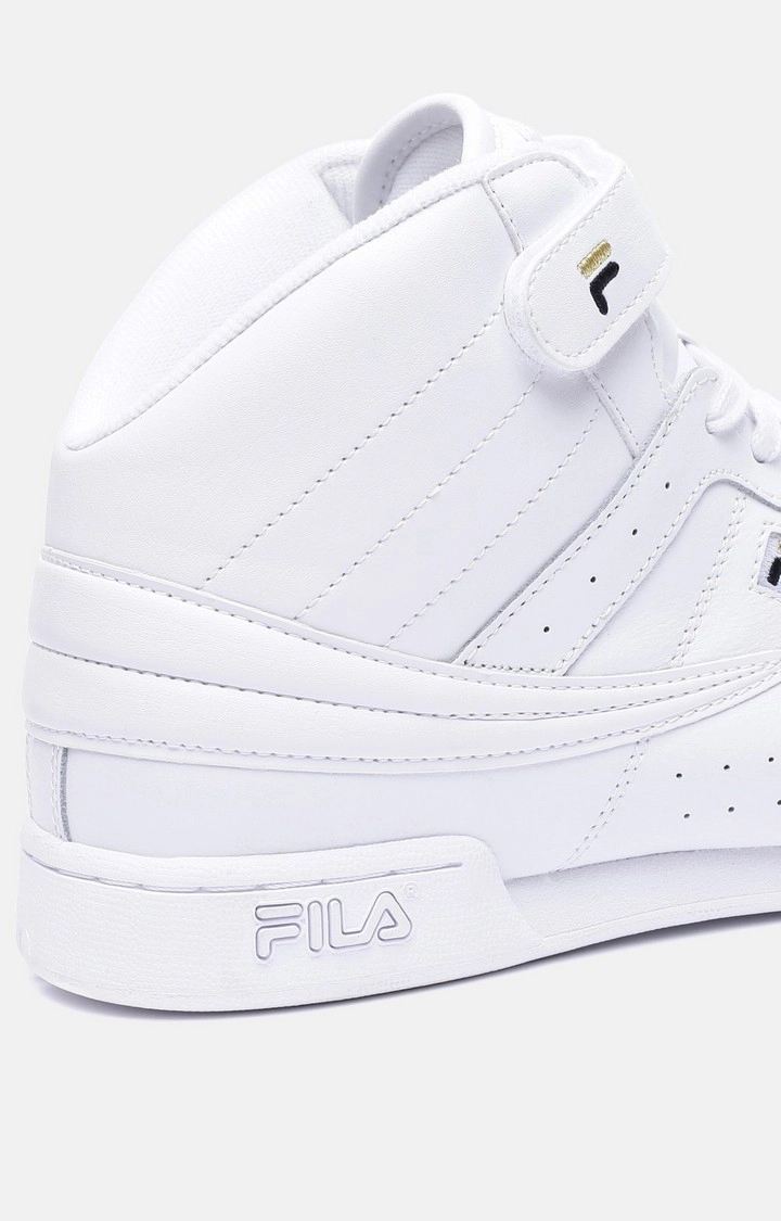 Fila takkies price on sale