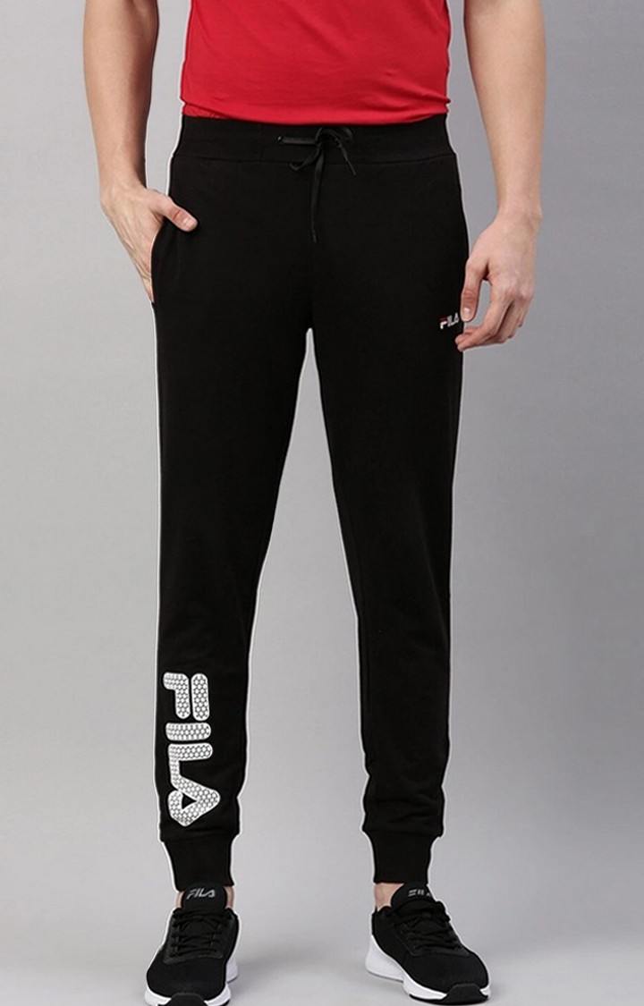 Black fila hotsell joggers