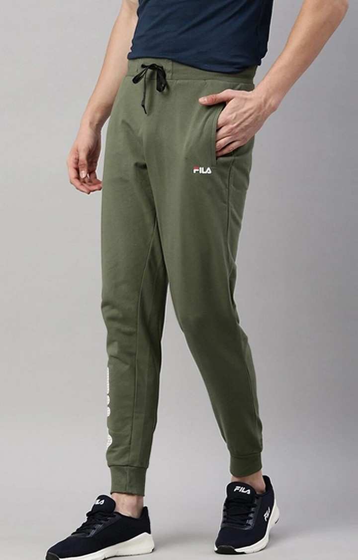 Fila shop cargo sweatpants