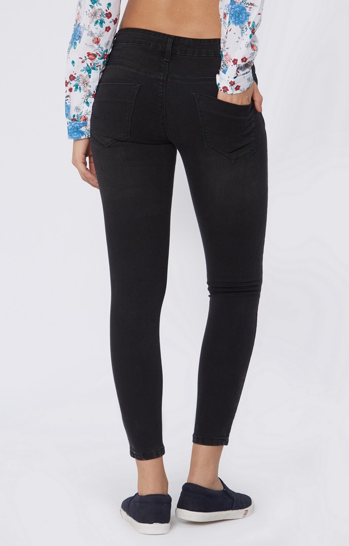Pepe Jeans | Women's Black Cotton Blend Slim Jeans 4