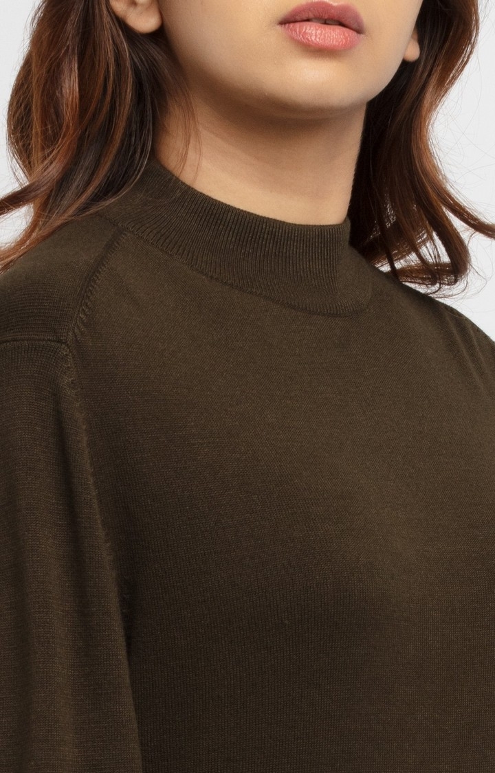Status Quo | Women's Green Polycotton Solid Sweaters 3