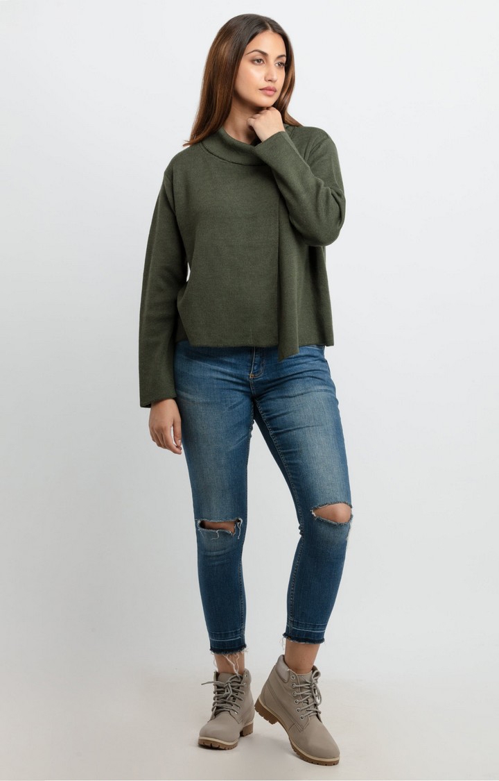 Status Quo | Women's Green Acrylic Solid Sweaters 1