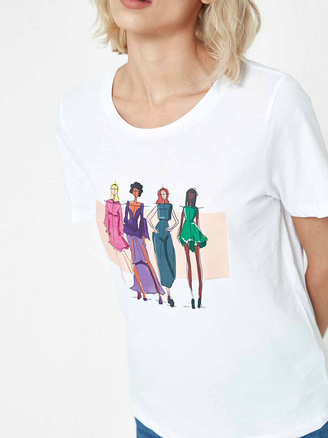 T store shirt croquis