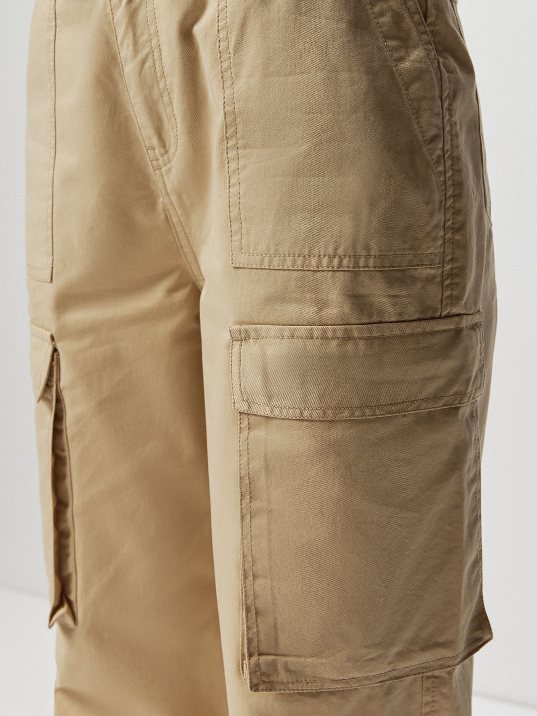 Women's Beige Cargo Pants With Toggle Detail – Styledup.co.uk