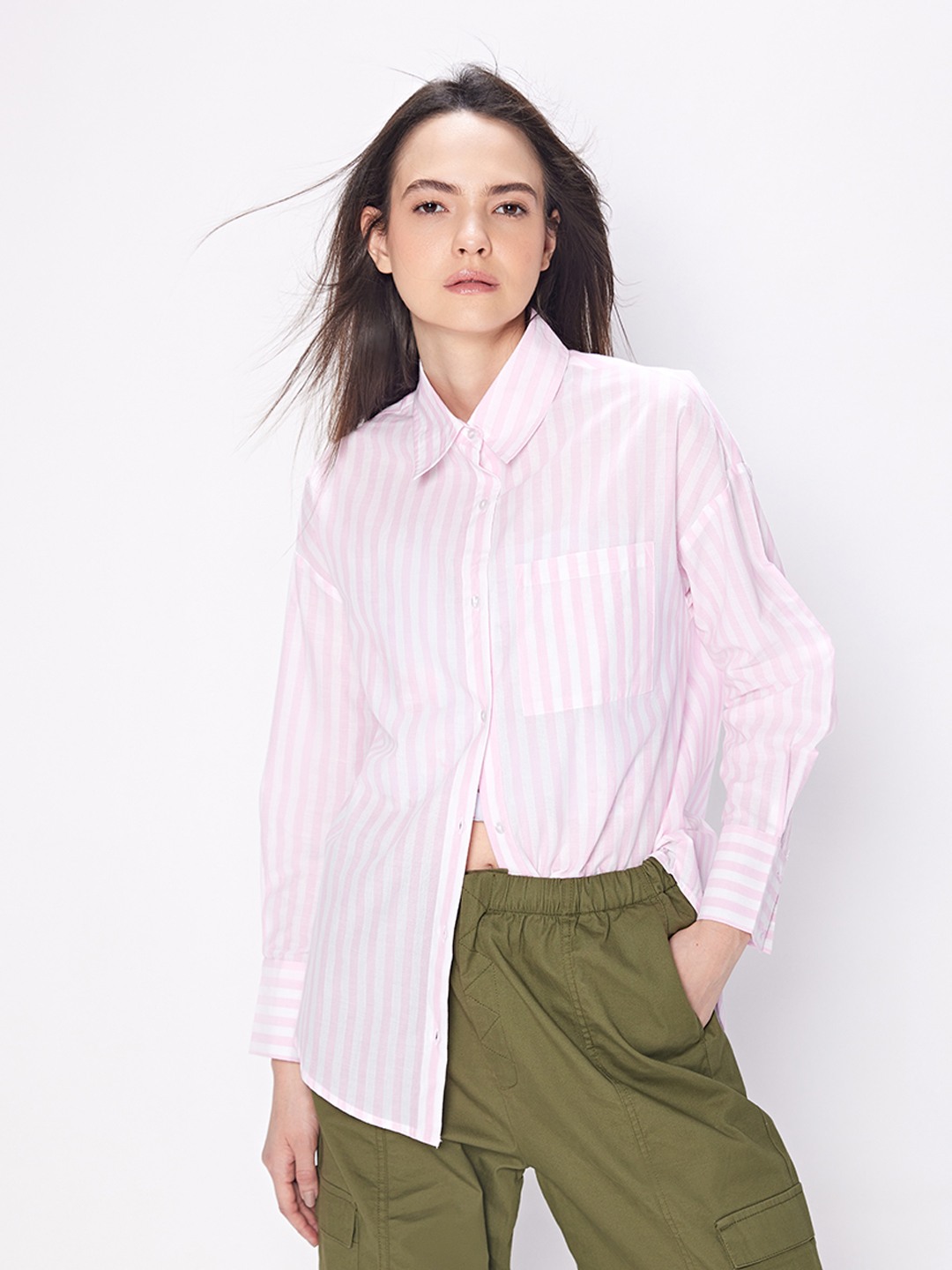 H&m pink and clearance white striped shirt