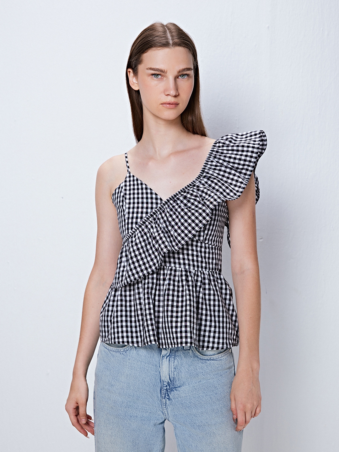 Cover Story | Gingham check cami top