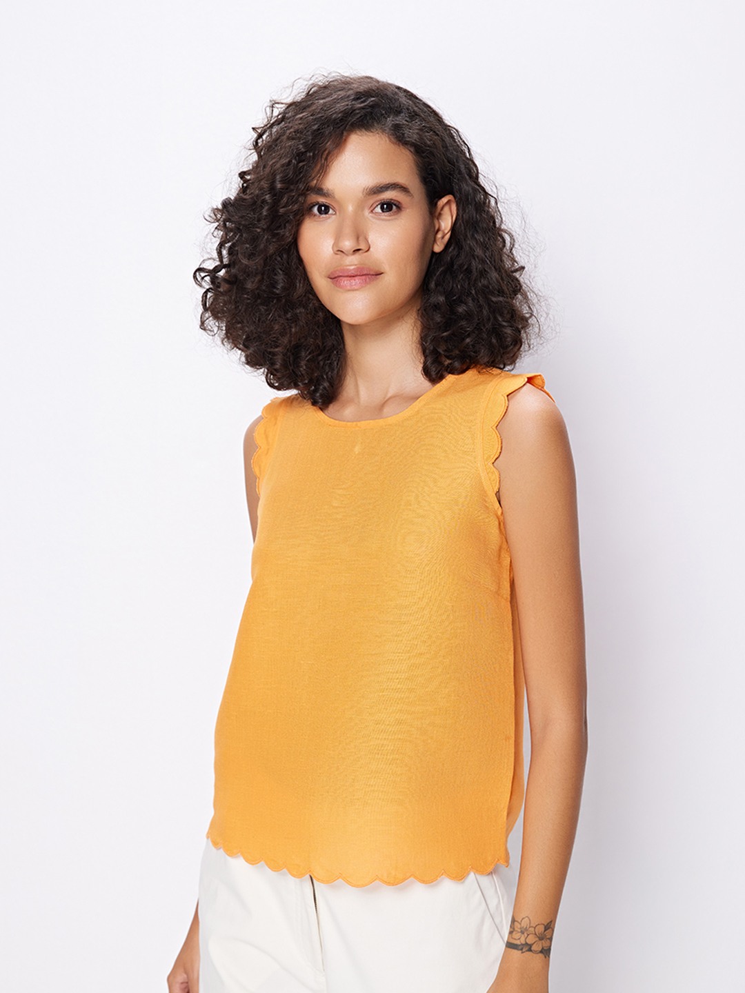 Cover story yellow top hotsell