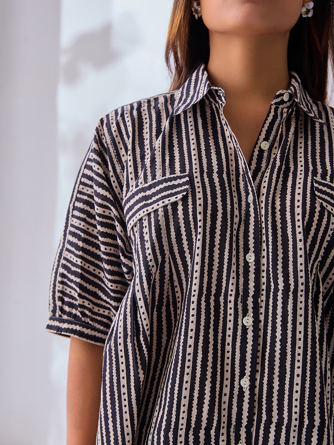 Black Stripe Anti Fit Shirt