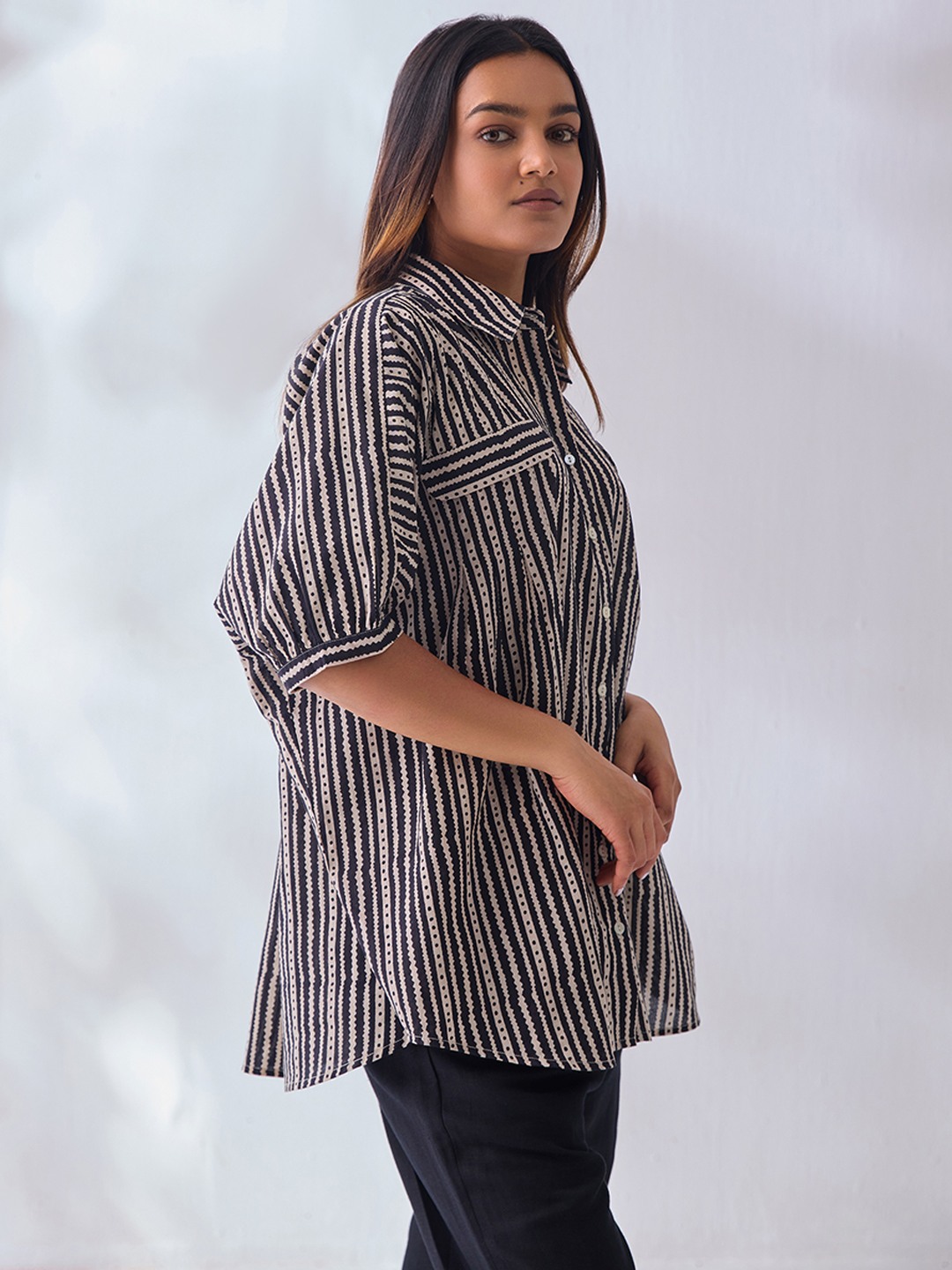 Black Stripe Anti Fit Shirt
