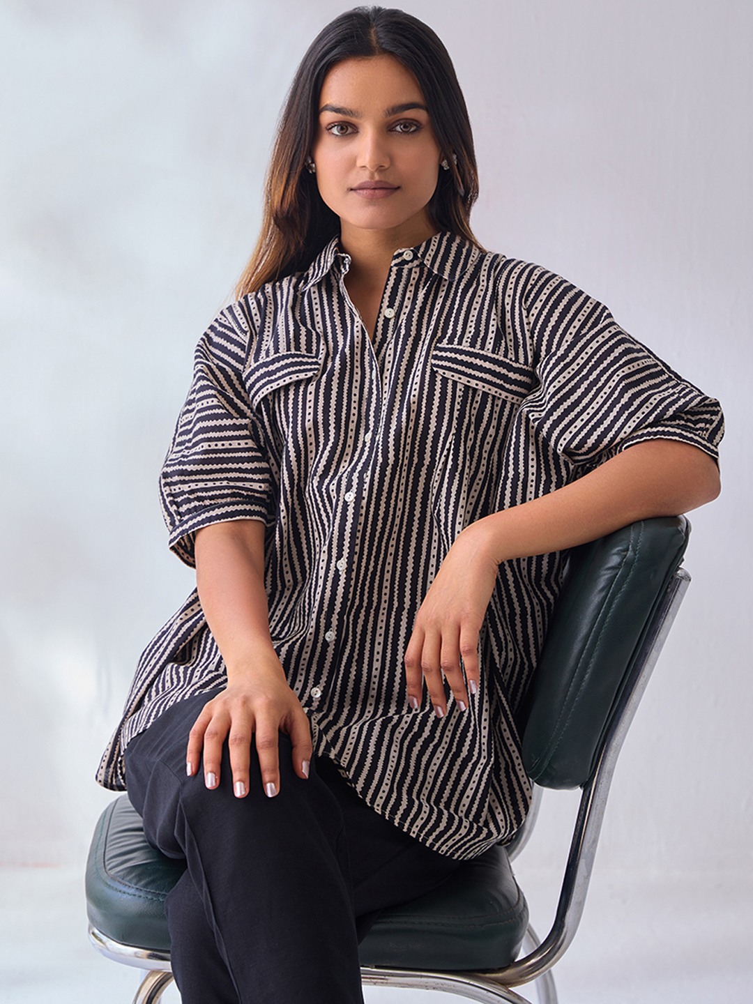 Black Stripe Anti Fit Shirt