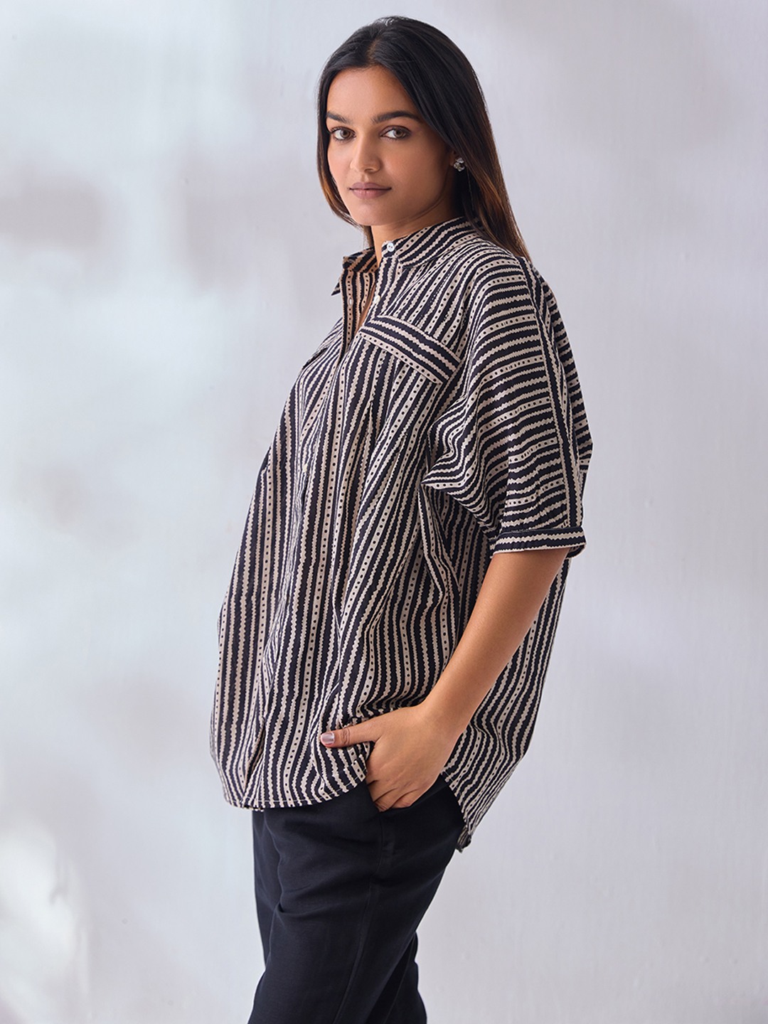 Black Stripe Anti Fit Shirt