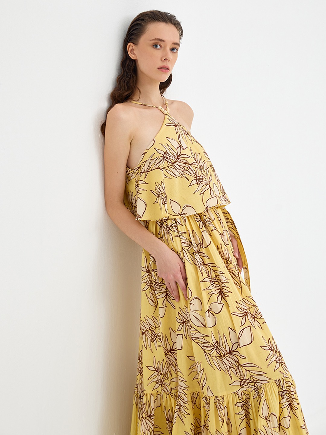 Yellow tropical print halter neck Maxi dress