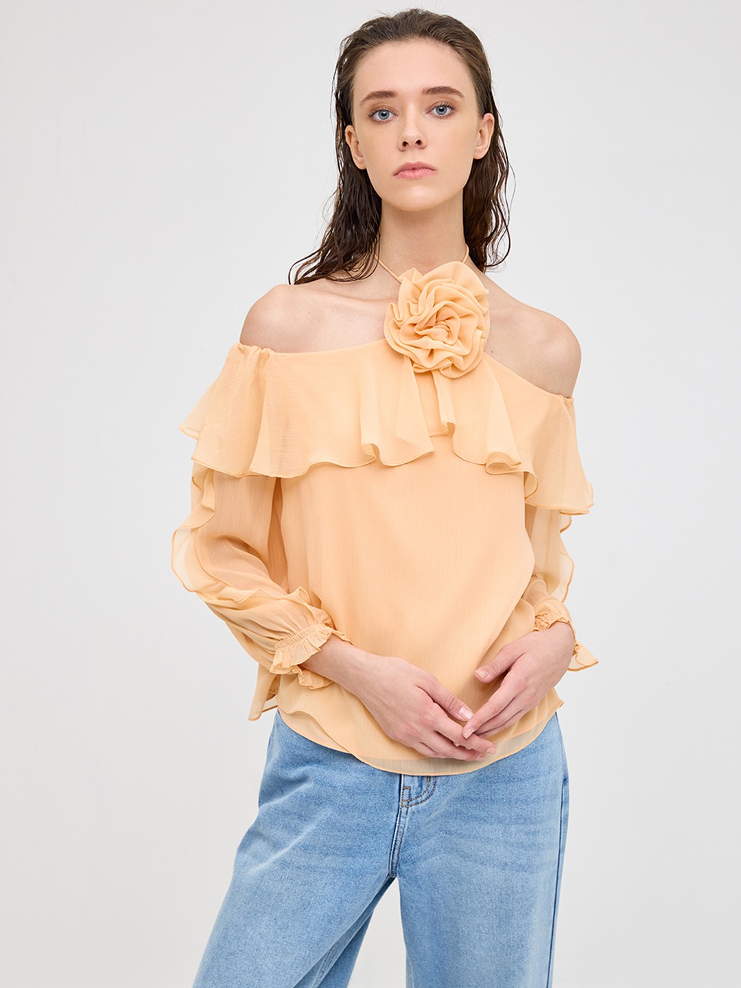 Peach halter neck ruffle top discount