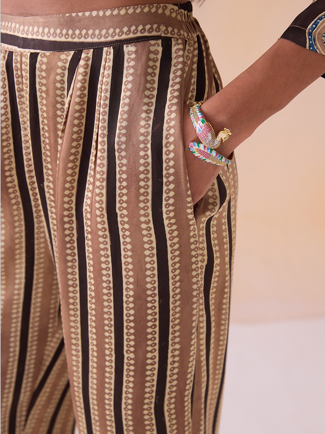 Ajrk Stripe Printd Straight Trouser