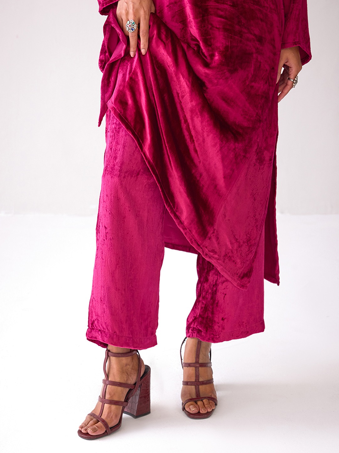 Masakkali Fuchsia Pink Velvet Trousers