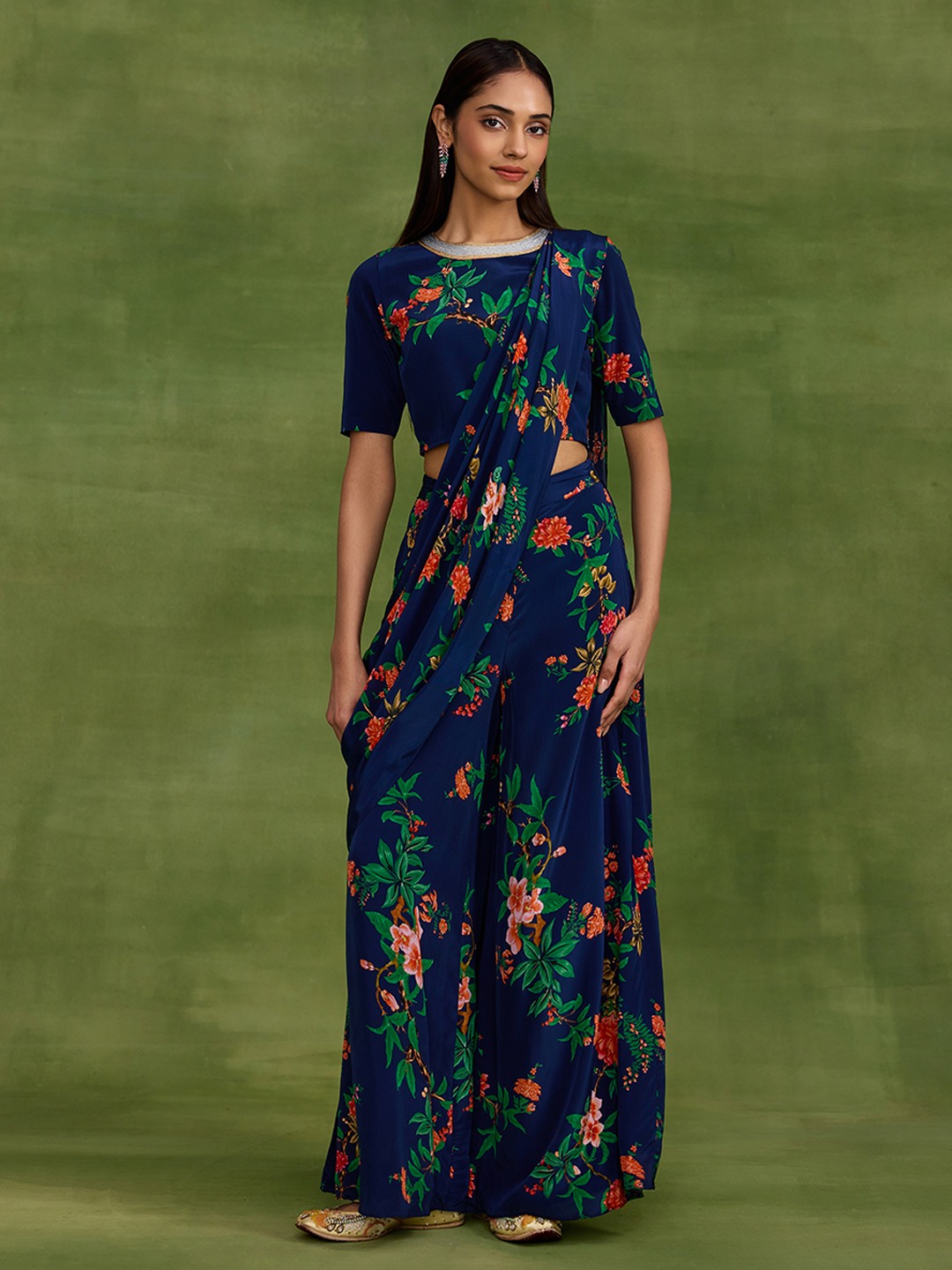 Chinoiserie Blue Pre Drape Saree