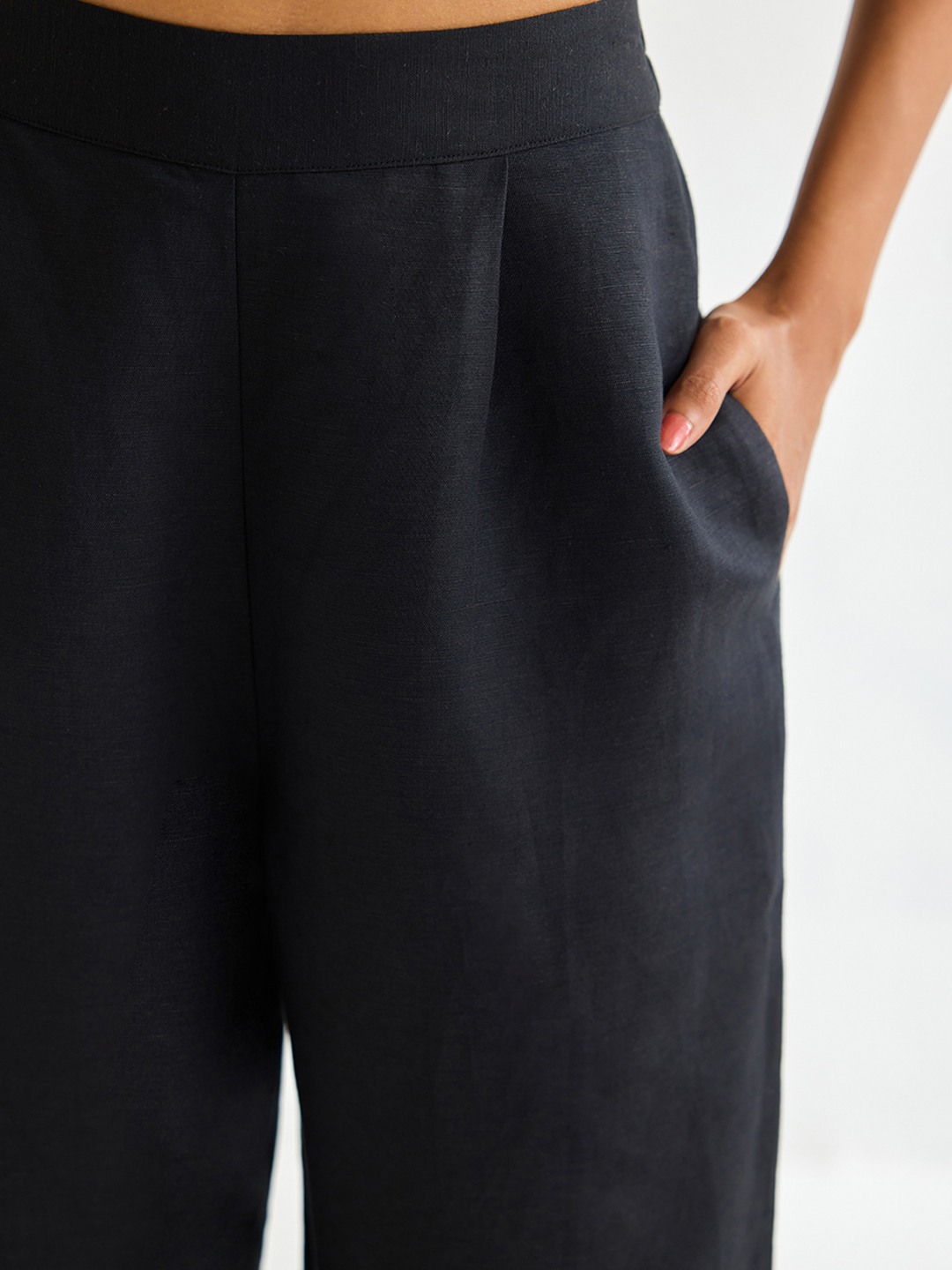 Black Linen Straight Trouser