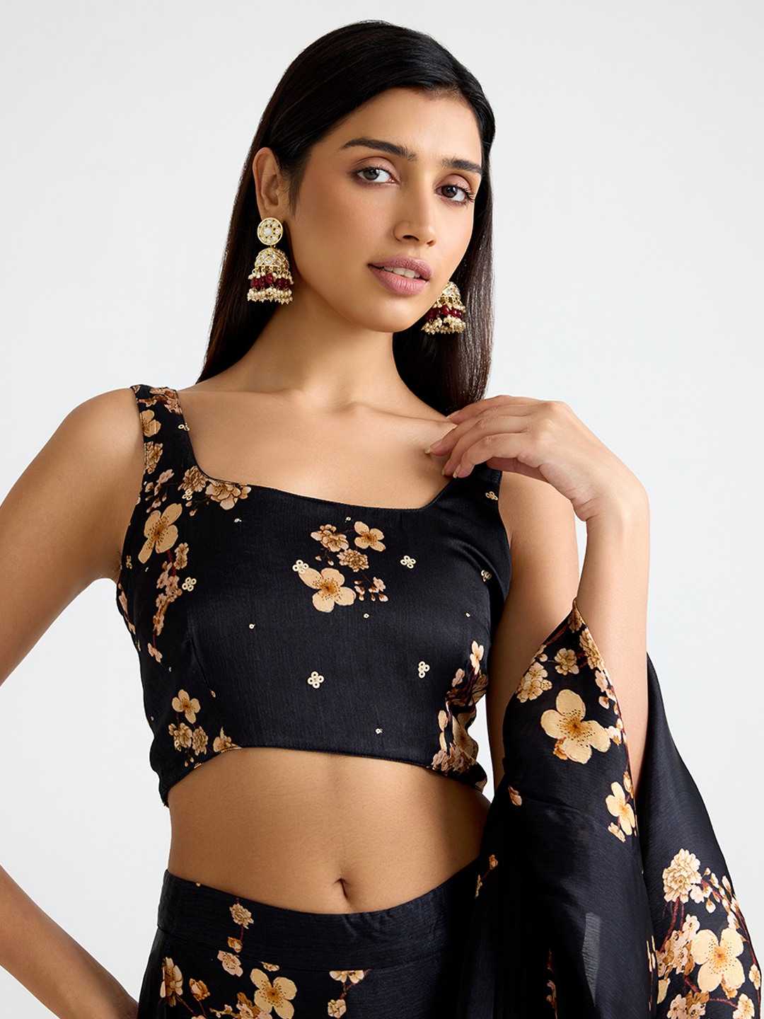 Black Sleevless Top
