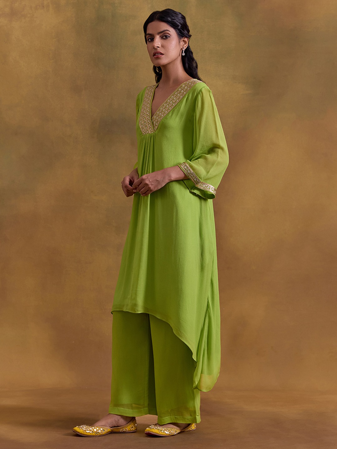 Inayat Green Kurta