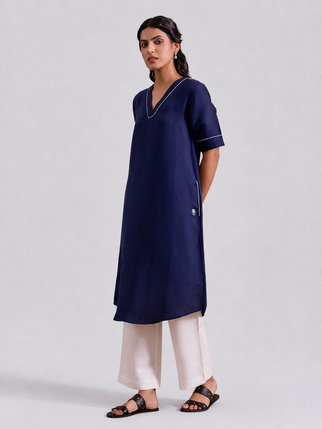 Blue Embroidered Kurta