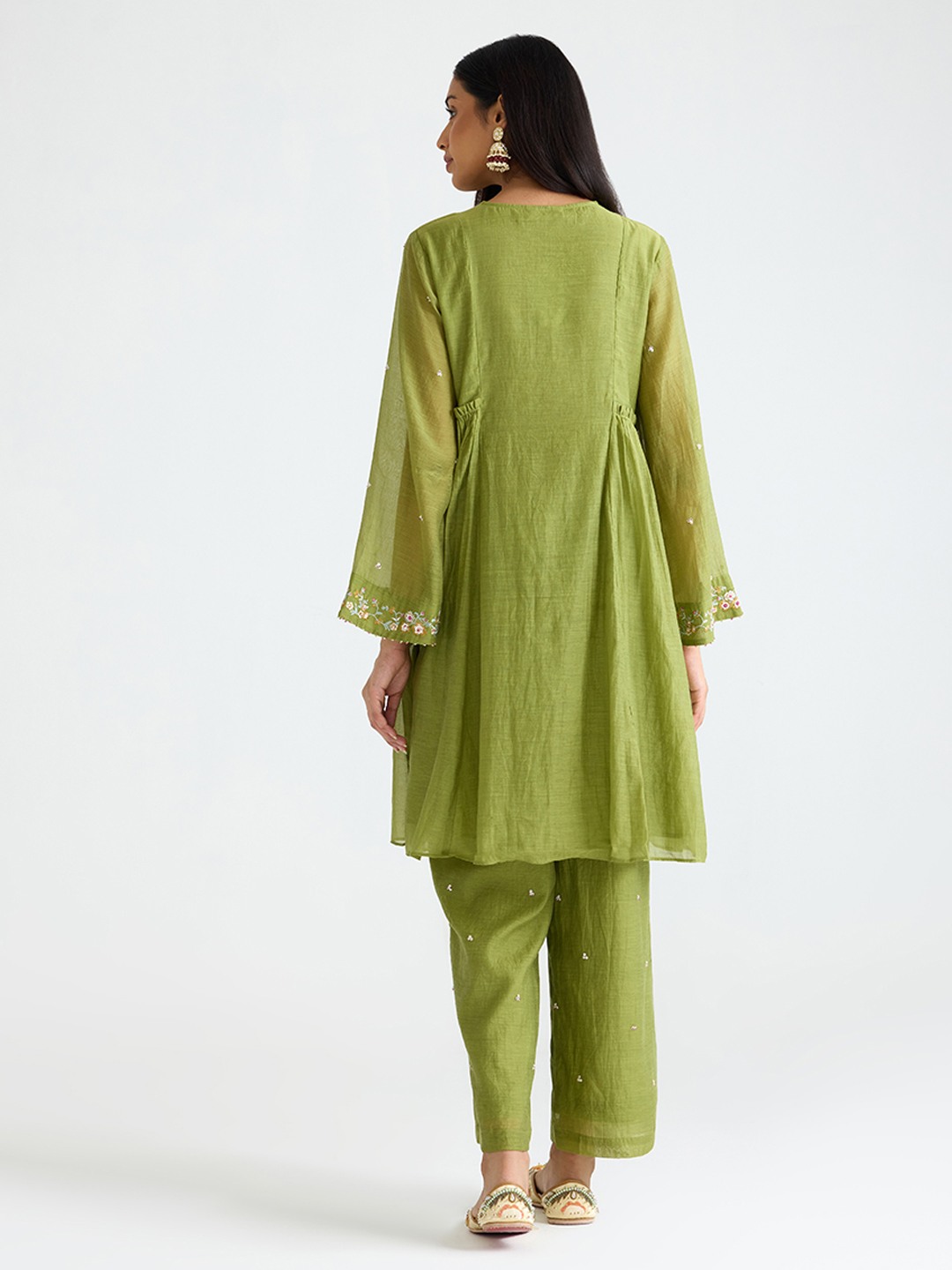 Gulabo Green Embroidered Kurta