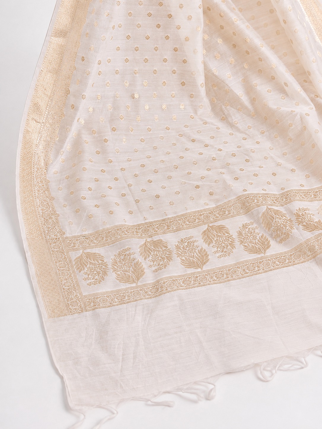 Off White Drape