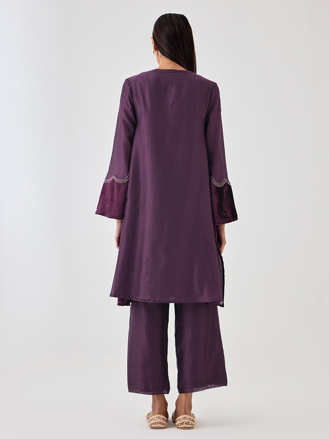 Pueple Velvet Kurta