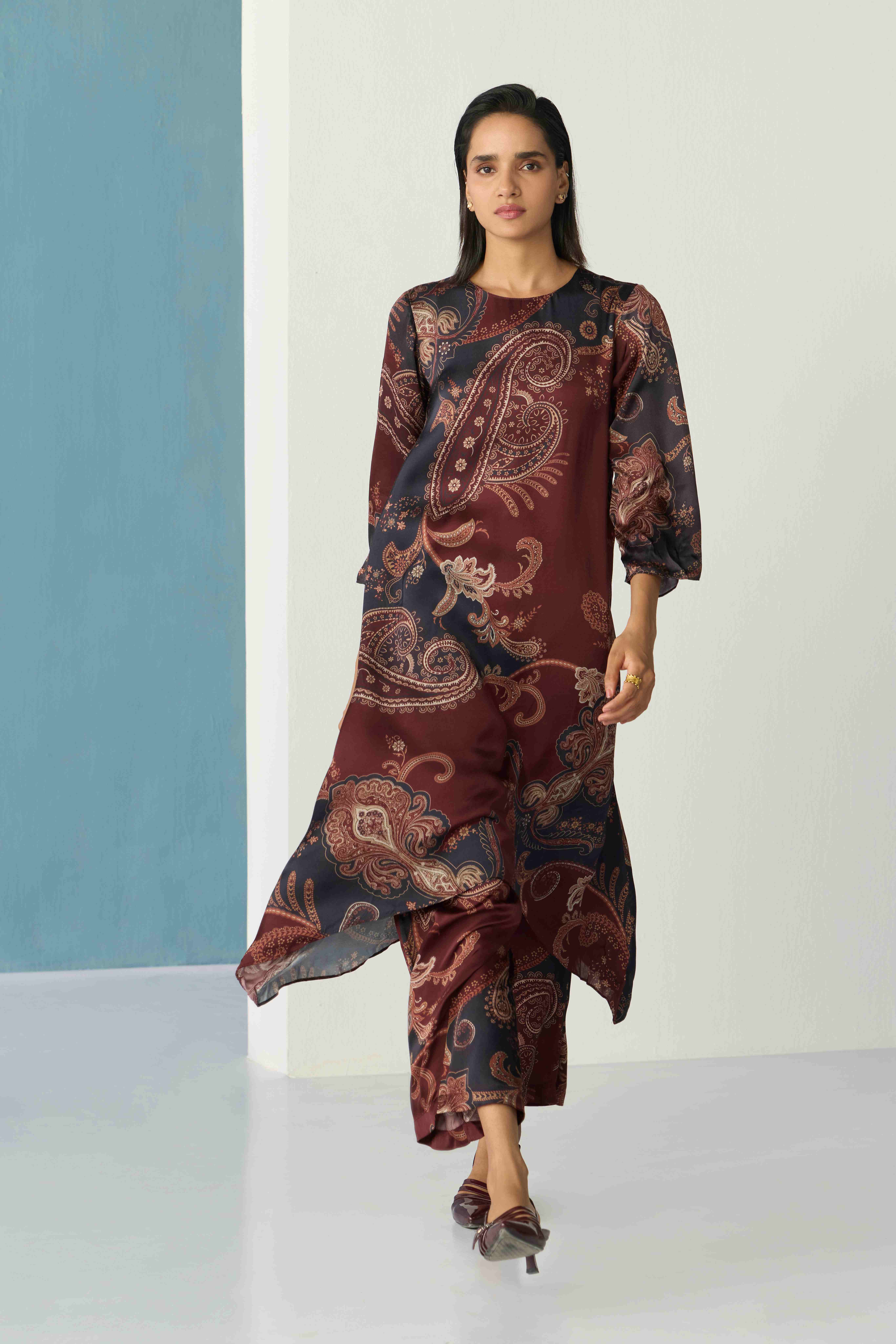 wine paisley printed trousers