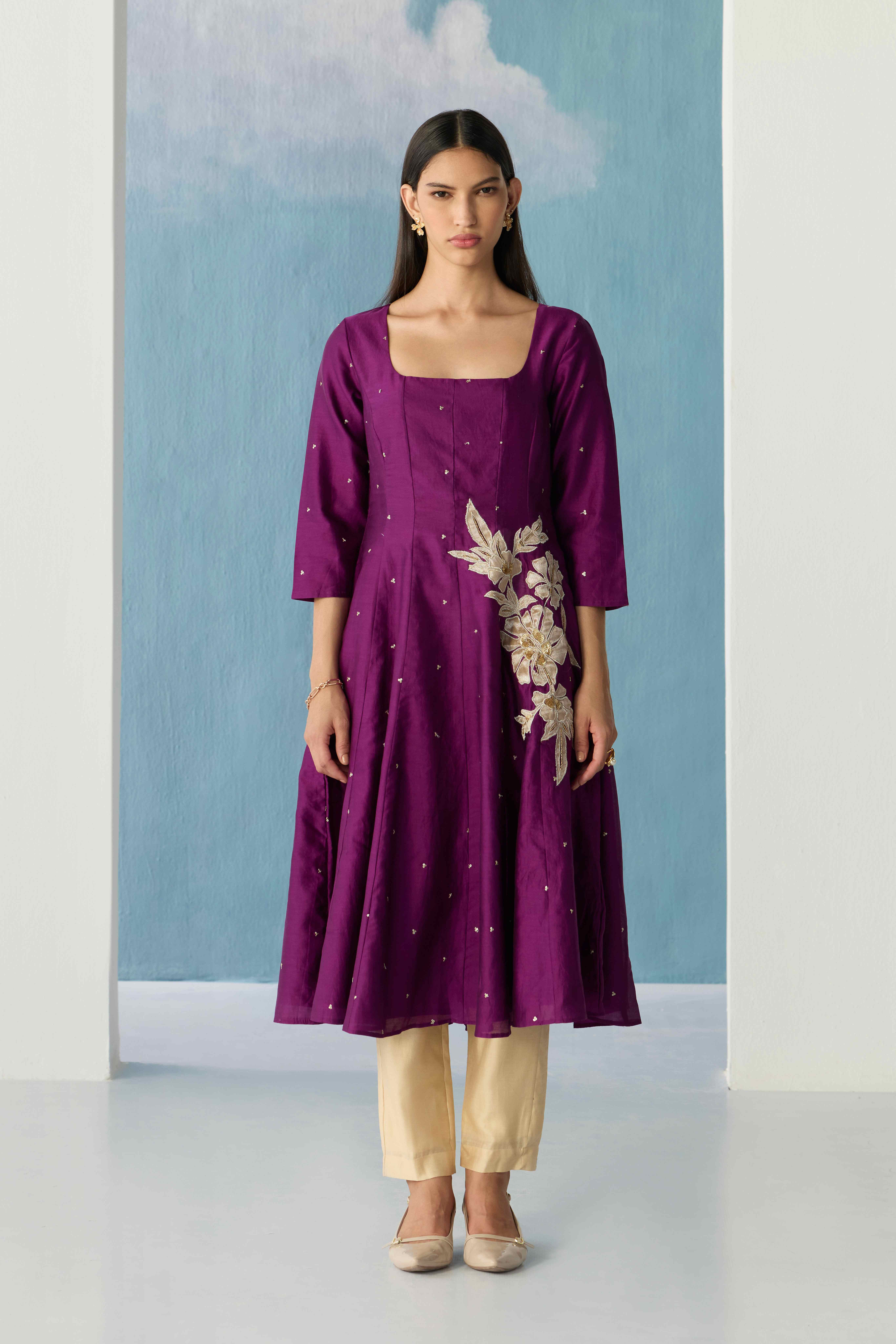 Plum Halo kurta