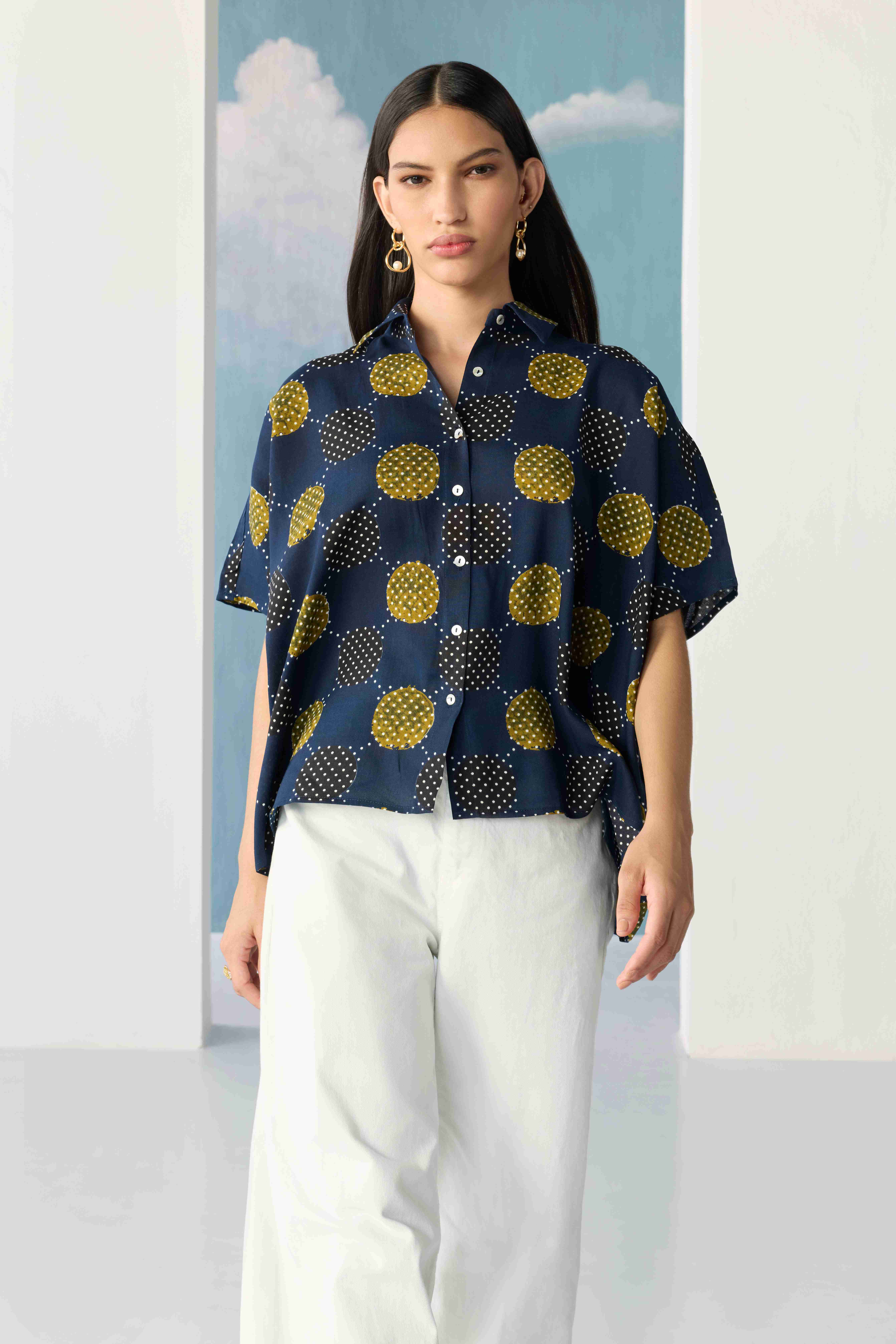 Ajrakh circle motif top