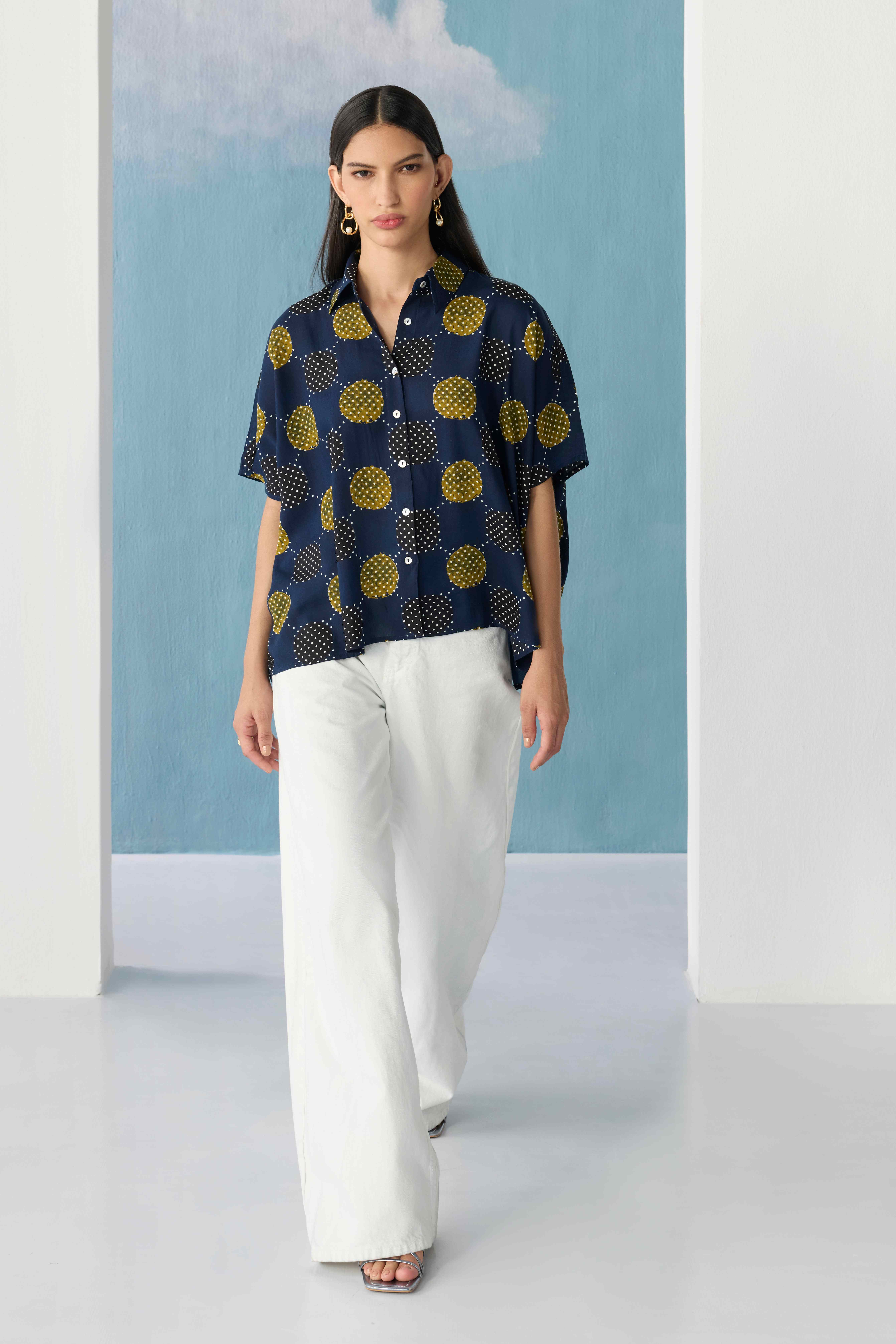 Ajrakh circle motif top