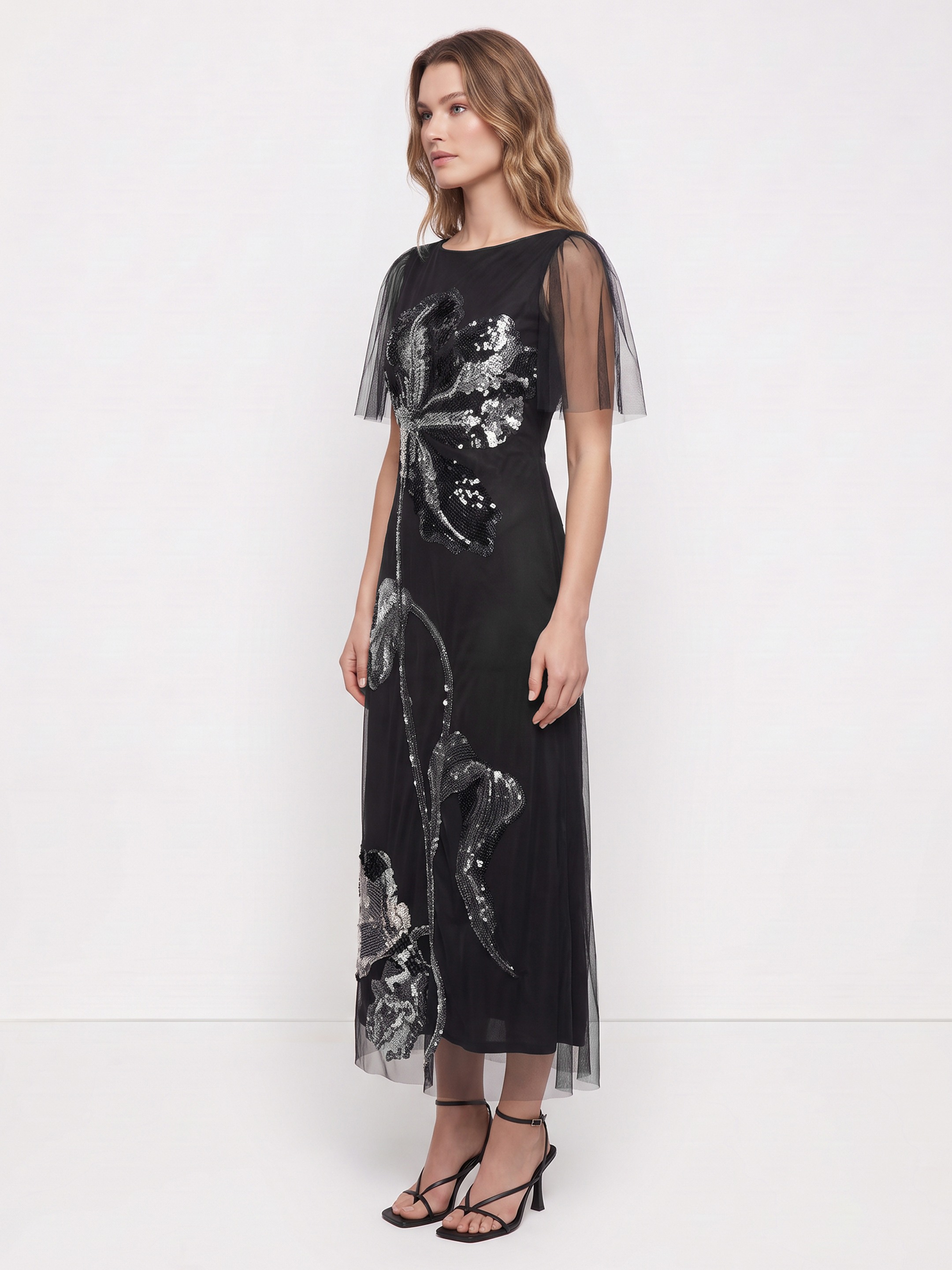 Laly Black Dress
