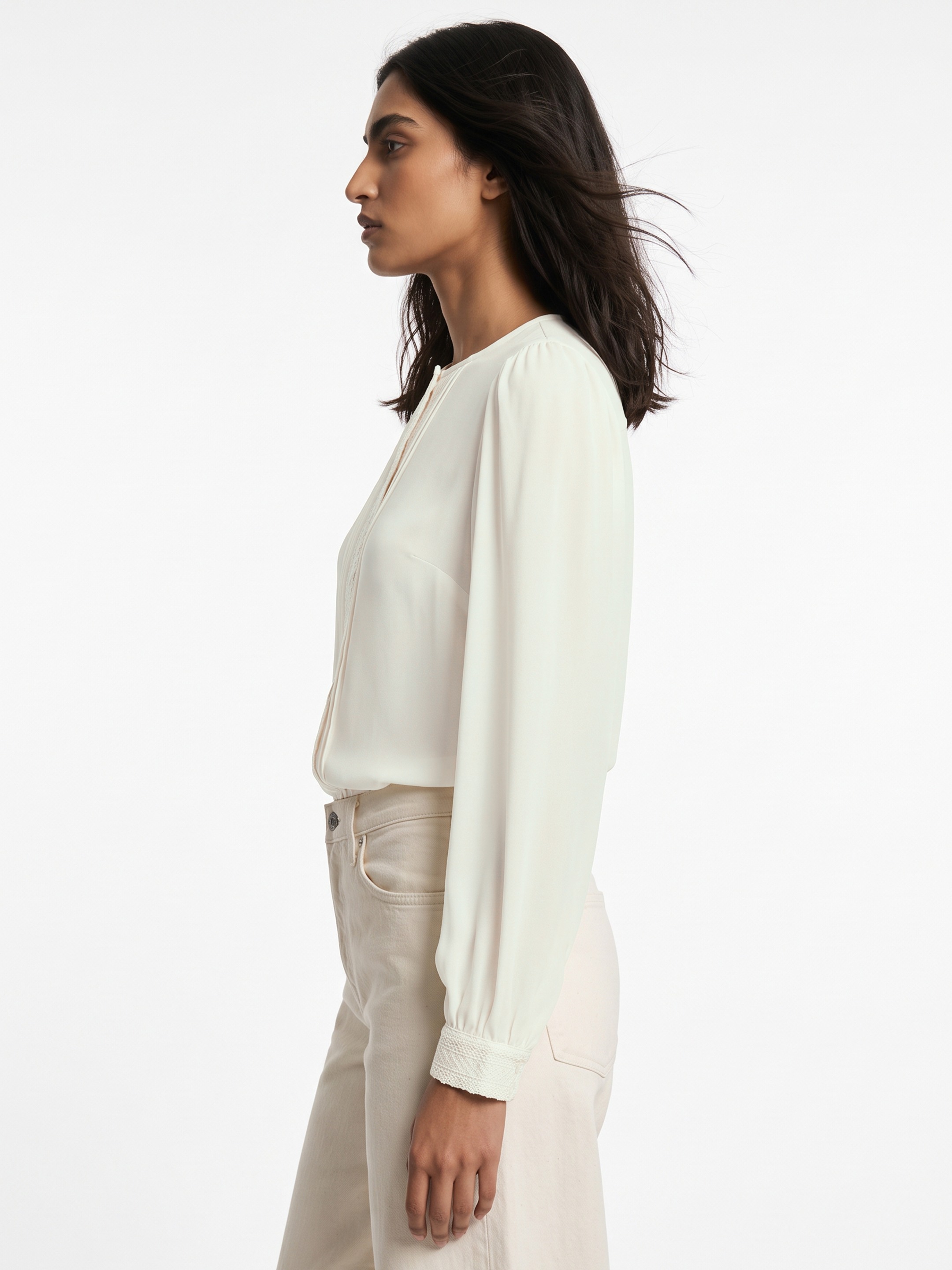Evonie White Shirt