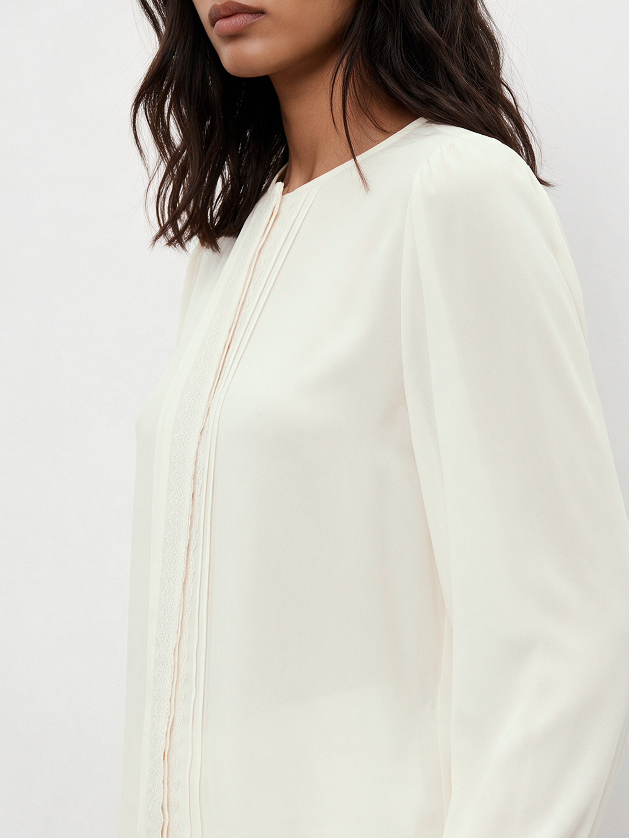 Evonie White Shirt