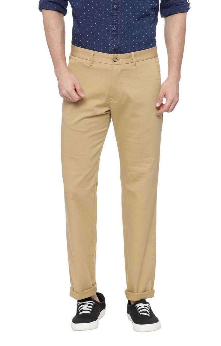 Men's Brown Cotton Blend Solid Chinos