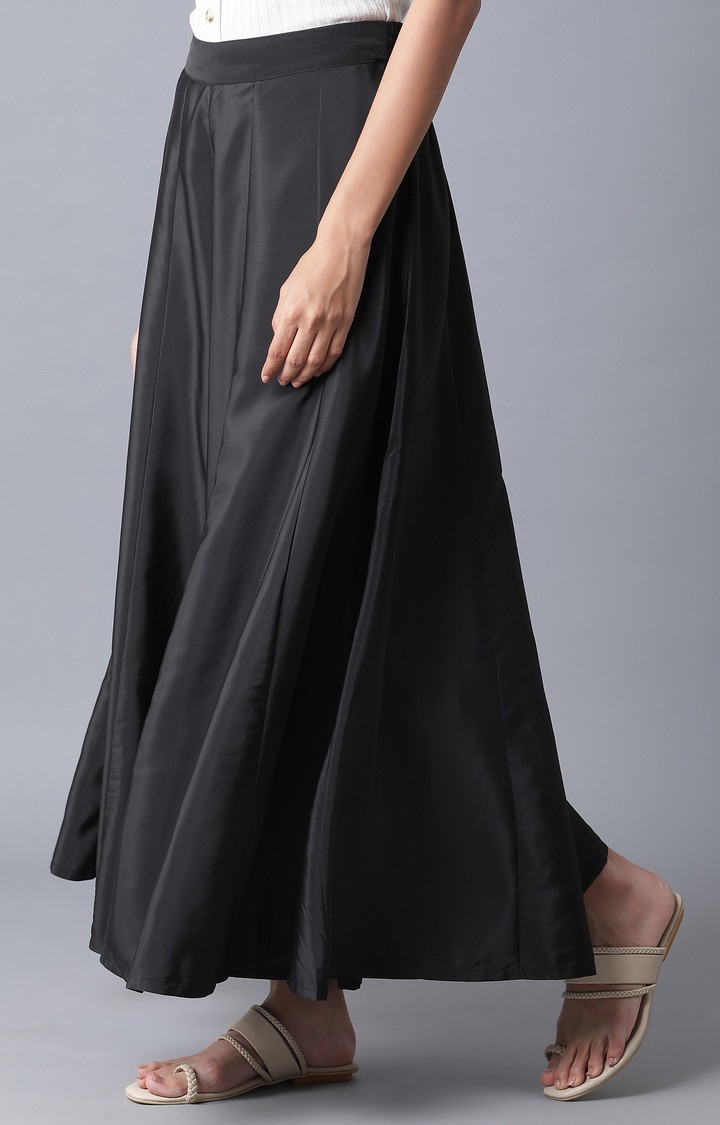 W | Women's Black Polyester Solid Skirts 2