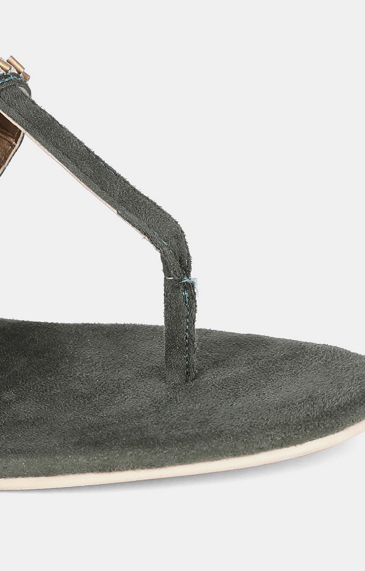 W | Dark Olive Almond Toe Embroidered Block Heel 4