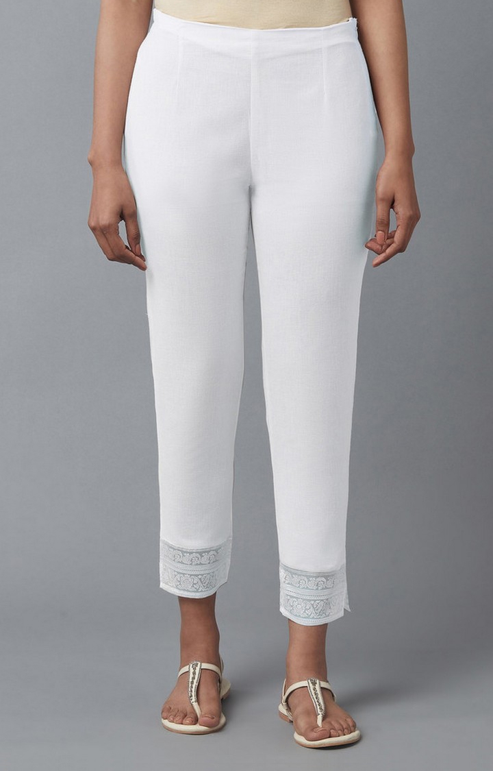 W | Women's White Cotton Blend Solid Trousers 0
