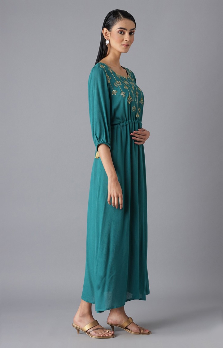Aurelia | Women's Green Viscose Gowns 2