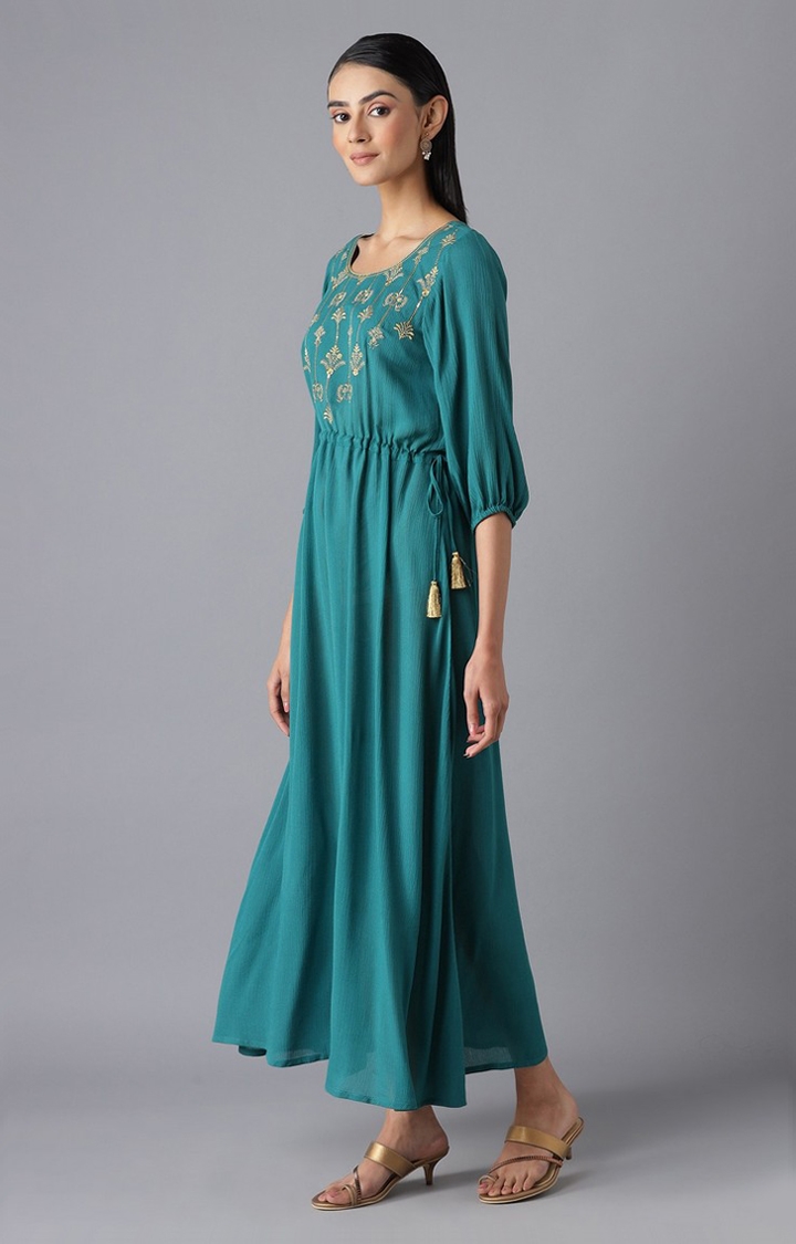 Aurelia | Women's Green Viscose Gowns 1