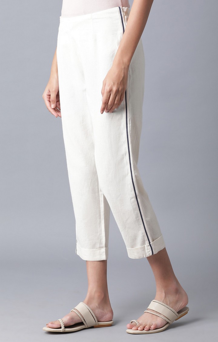 W | Women's White Cotton Solid Trousers 2