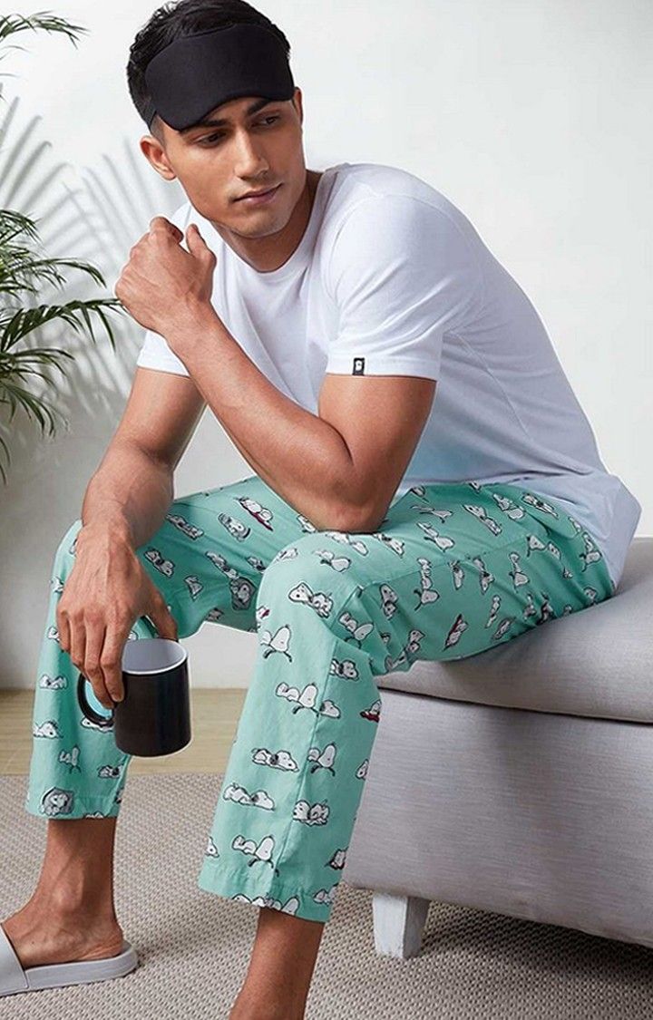 Men's Peanuts Snoopy Doodle Light Green Cotton Printed Trackpant