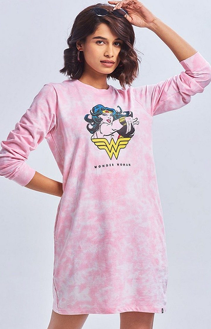 Women's Wonder Woman: Believe In Wonder Pink Tie Dye Printed Shift Dress
