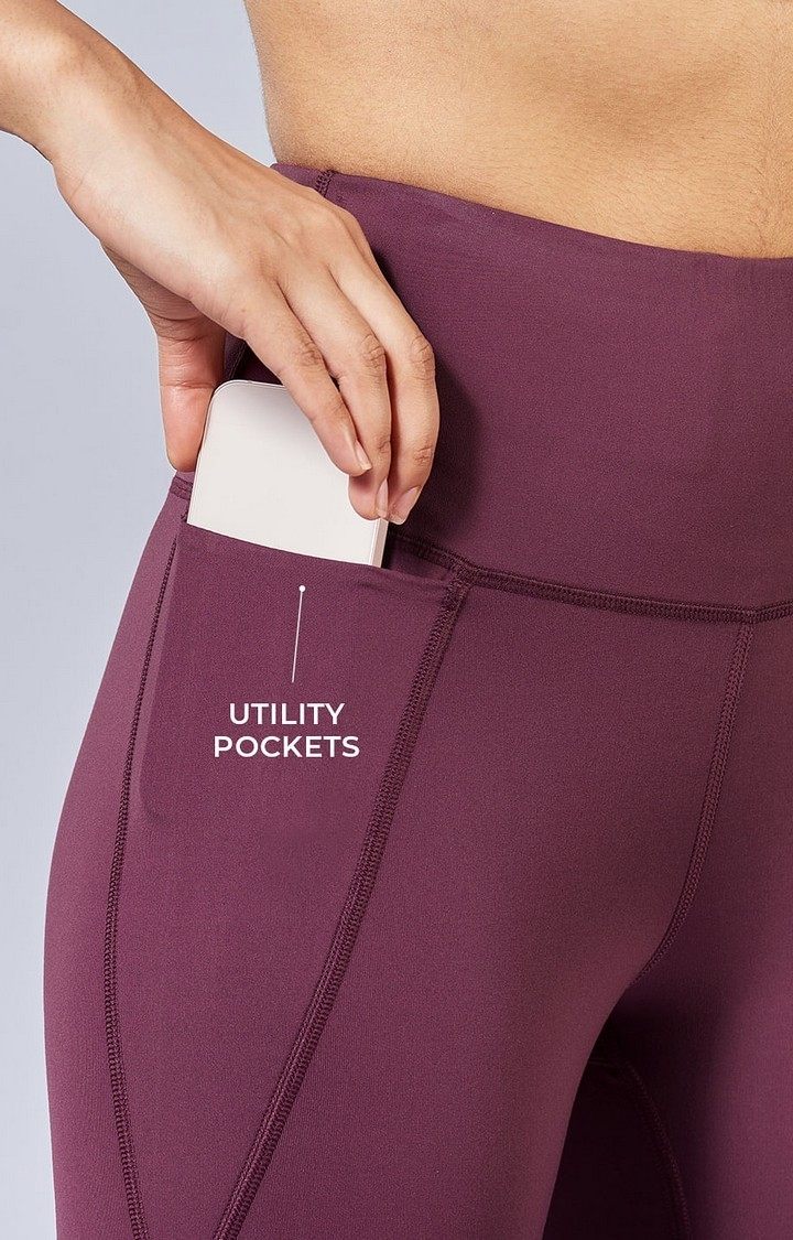 Women's  Wine Polyester Solid Tights