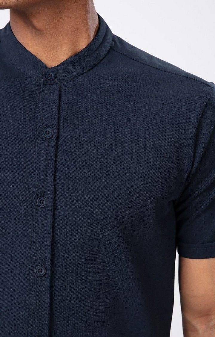 Men's Blue Solid Casual Shirt