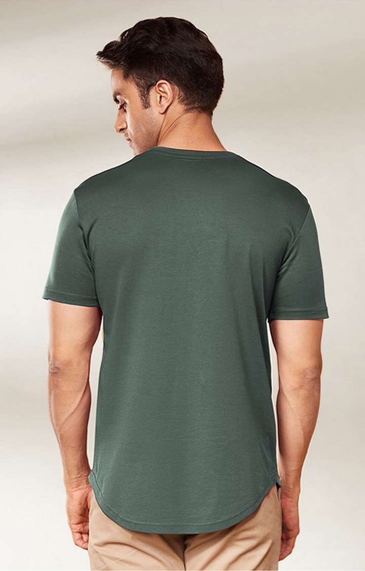 Men's Green Solid Regular T-Shirt