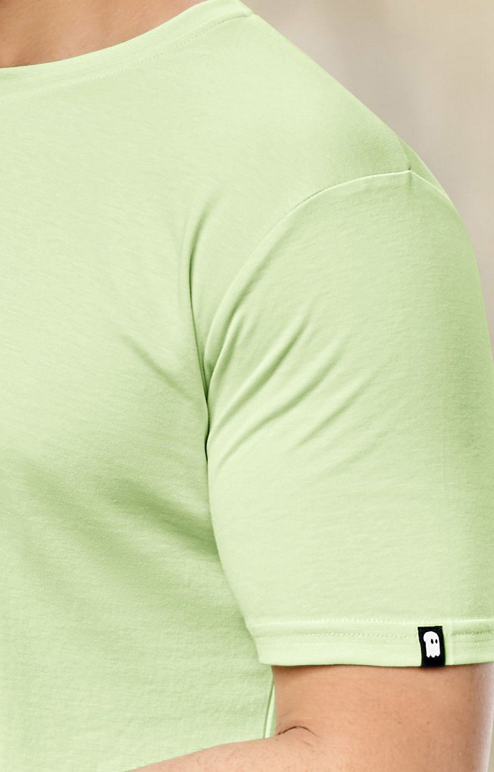 Men's Green Solid Regular T-Shirt